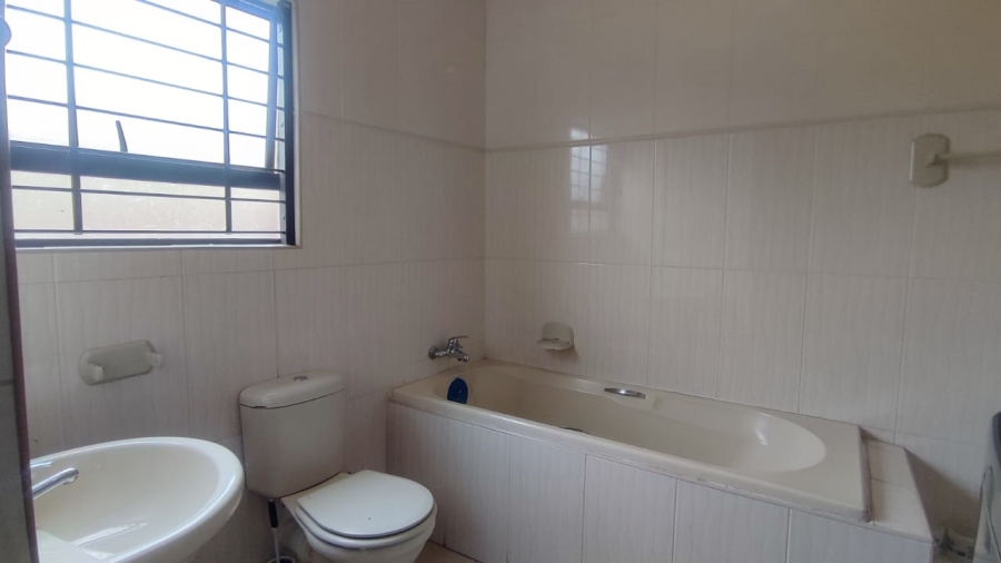 3 Bedroom Property for Sale in Karlienpark North West